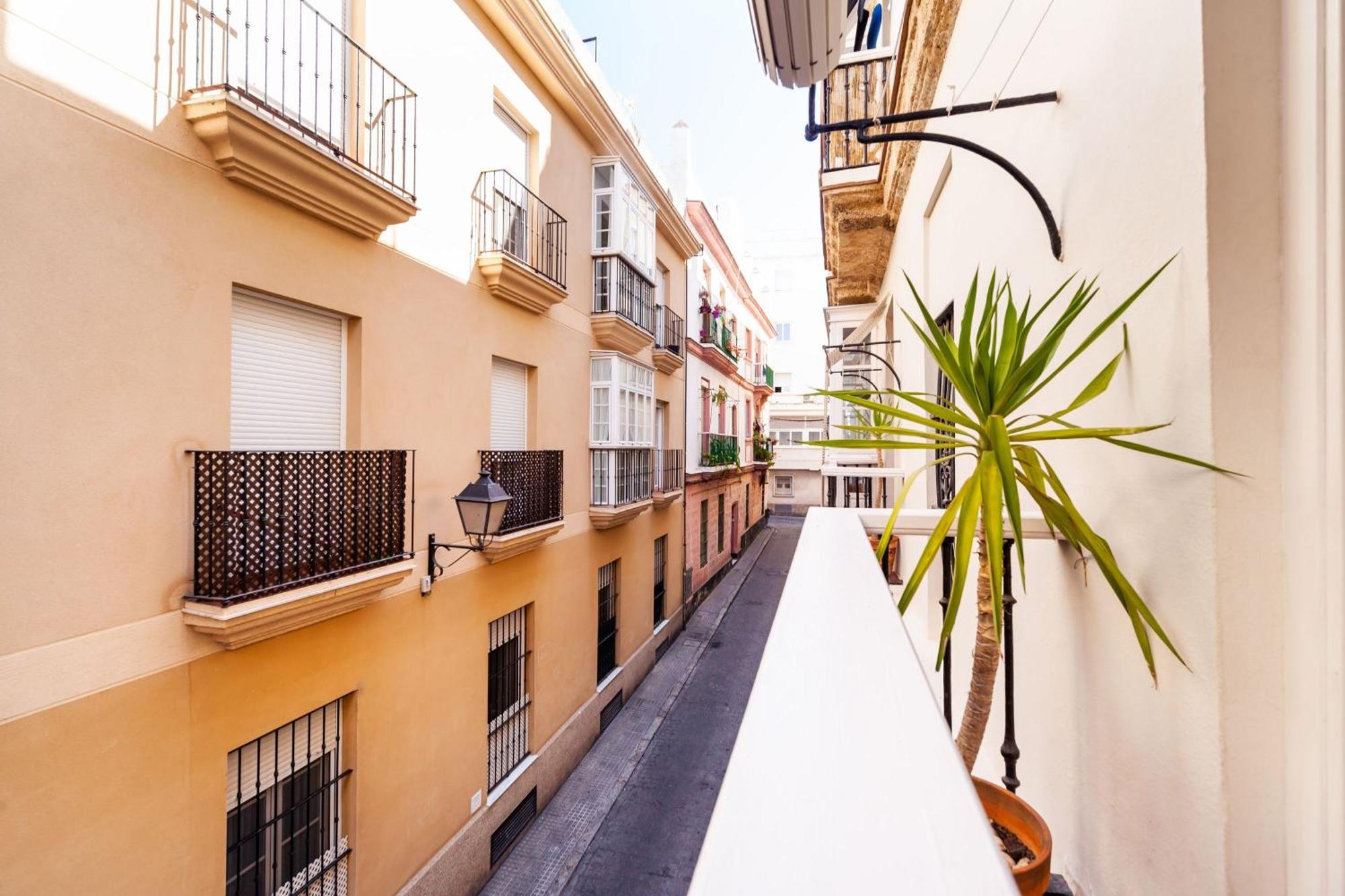 Alojamientos Cadiz Sol 1 Derecha Экстерьер фото